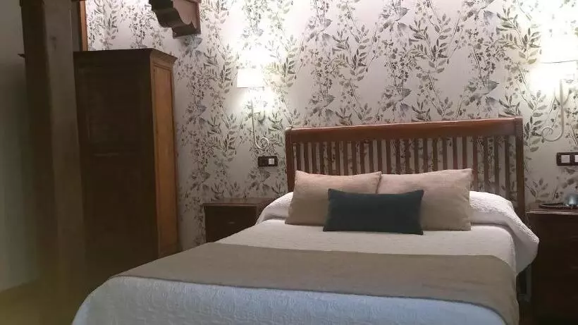 اتاق استاندارد با وان آب گرم, La Casona De Revolgo