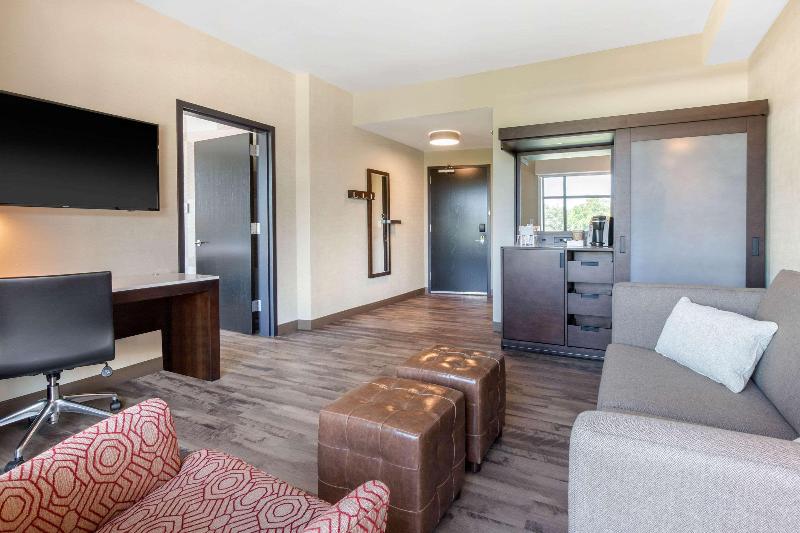 デラックスルーム, Le Belmont Paris