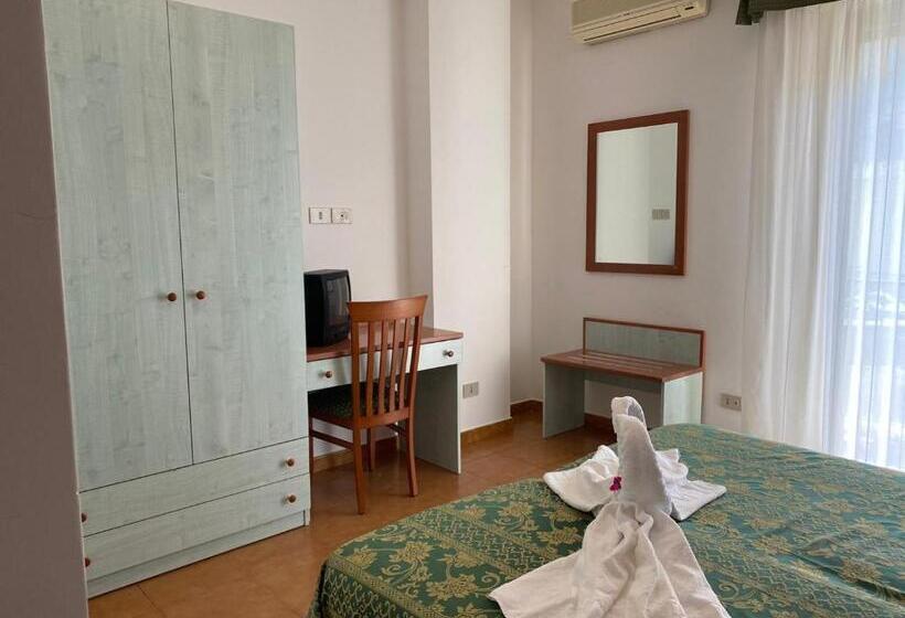 サイドオーシャンビュースタンダードルーム, Soleado