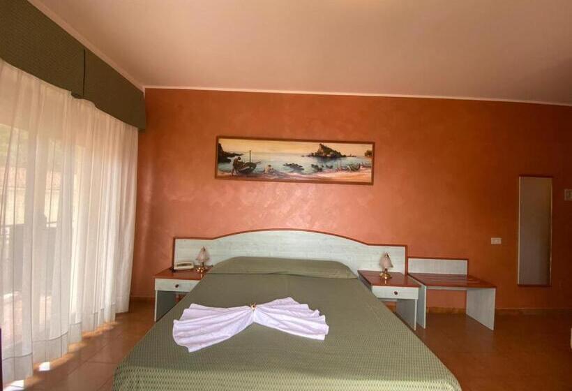 オーシャンビュースタンダードルーム, Soleado