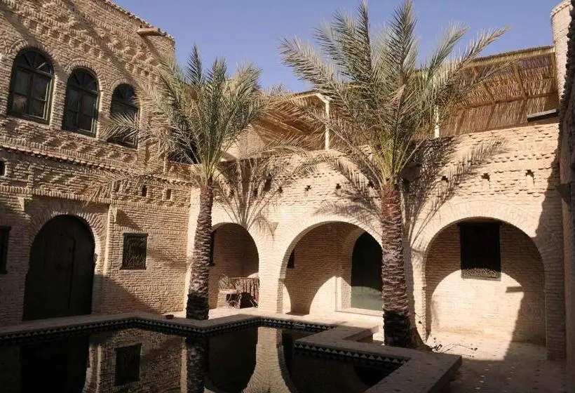 سوییت, Dar Nejma