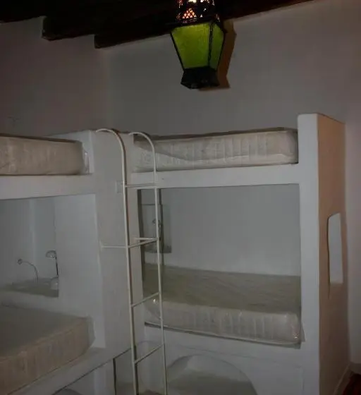 سوییت, Dar Nejma