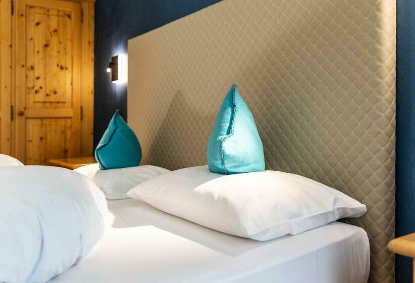 חדר סטודיו סטנדרד, Ciasa Milandura