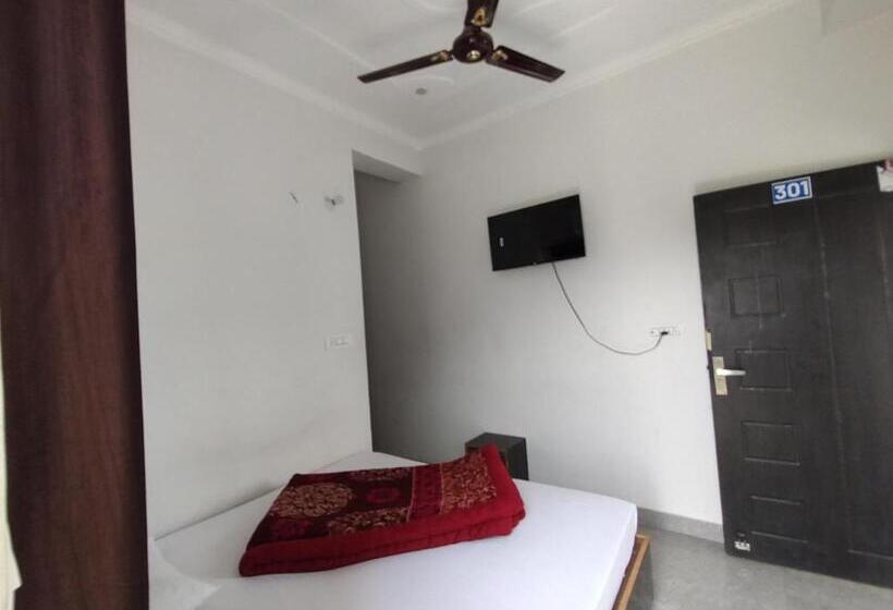 חדר אקונומי, Aman