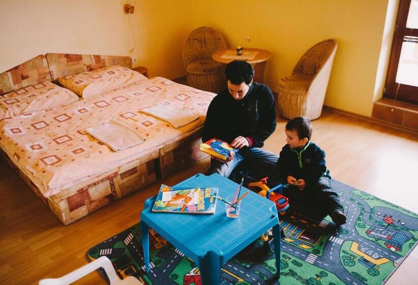 패밀리 룸, Penzión Pod Kýčerou