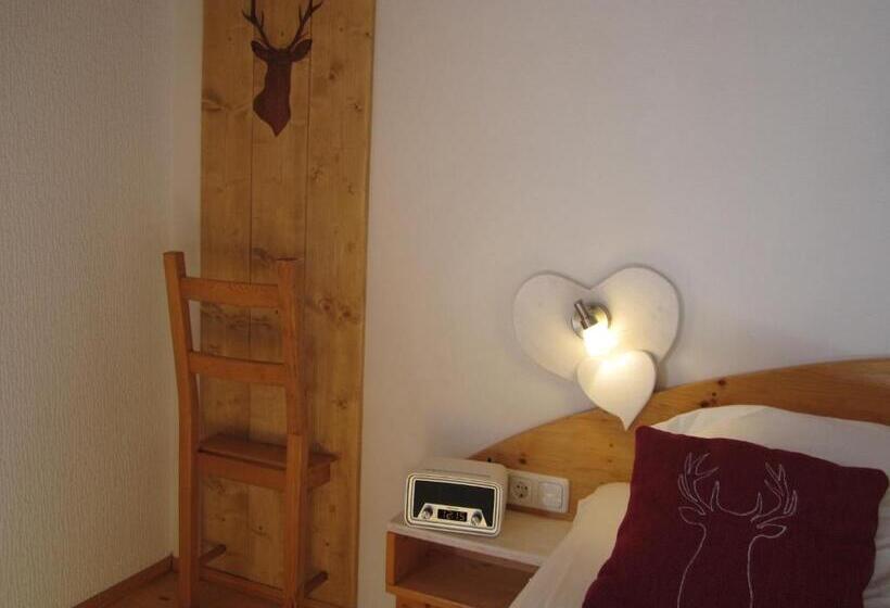 디럭스 룸, Studio Holunder Weissbriach