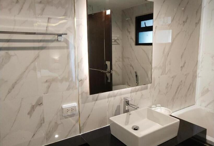 غرفة قياسية مطلة على الجبل, De Sripoom Sha Extra Plus