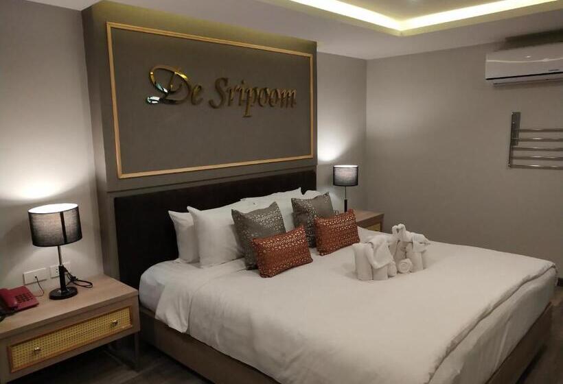 غرفة عائلية, De Sripoom Sha Extra Plus