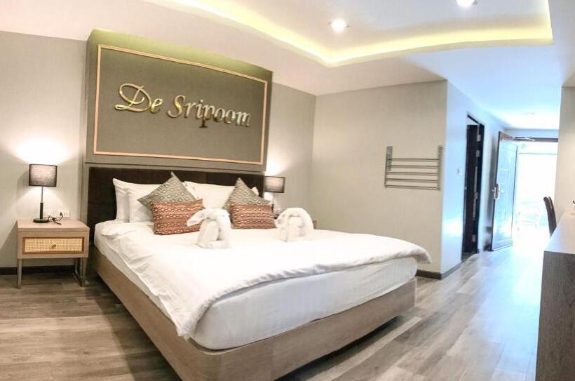 غرفة ديلوكس, De Sripoom Sha Extra Plus