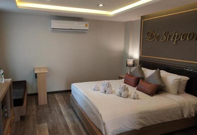 غرفة ديلوكس, De Sripoom Sha Extra Plus