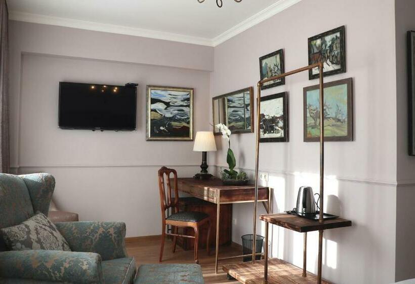 Deluxe Room Mountain View, Omart Hotel Gallery