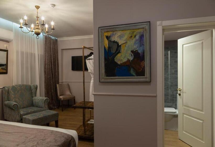 Deluxe Room Mountain View, Omart Hotel Gallery