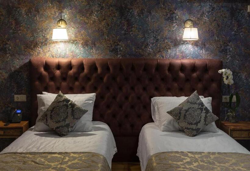 اتاق لوکس با چشمانداز شهر, Omart Hotel Gallery