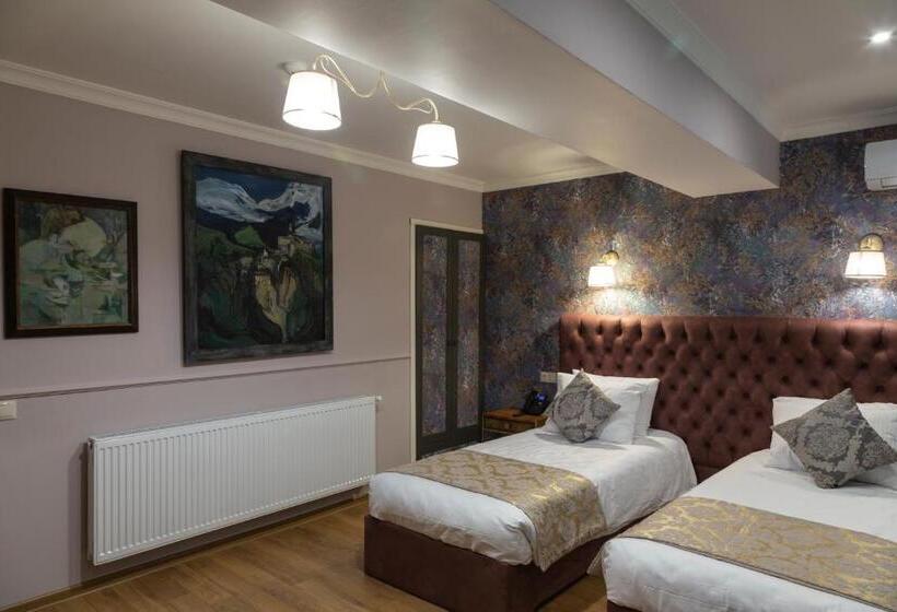 اتاق لوکس با چشمانداز شهر, Omart Hotel Gallery