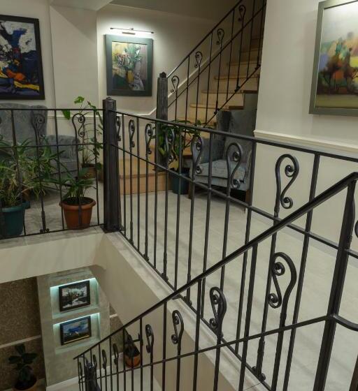 اتاق لوکس با چشمانداز شهر, Omart Hotel Gallery