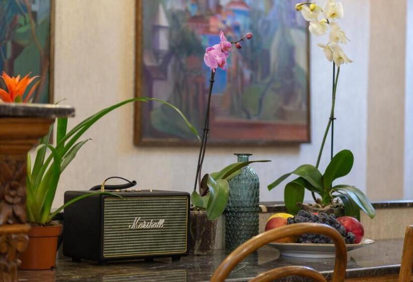 اتاق استاندارد, Omart Hotel Gallery