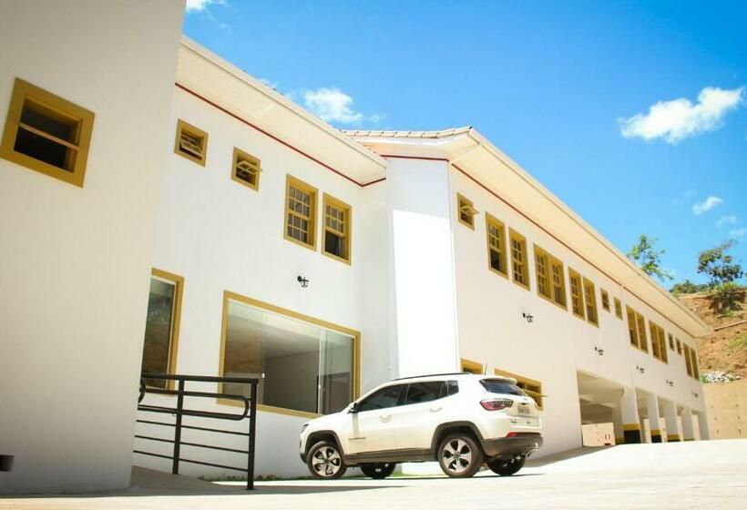 غرفة ديلوكس ثلاثية, Pousada Primaz De Minas