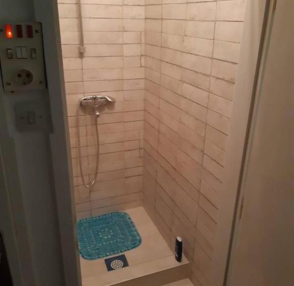 اتاق استاندارد با سرویس بهداشتی مشترک, Sarajevo Rooms