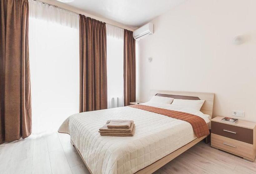 آپارتمان 1 خوابه با بالکن, Apartments Near Deribasovskaya