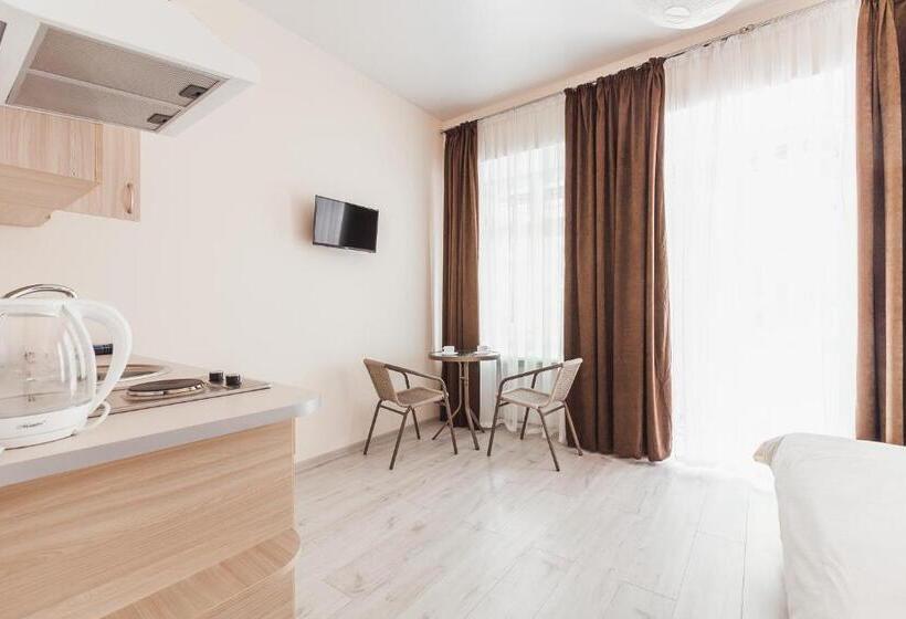 آپارتمان 1 خوابه با بالکن, Apartments Near Deribasovskaya