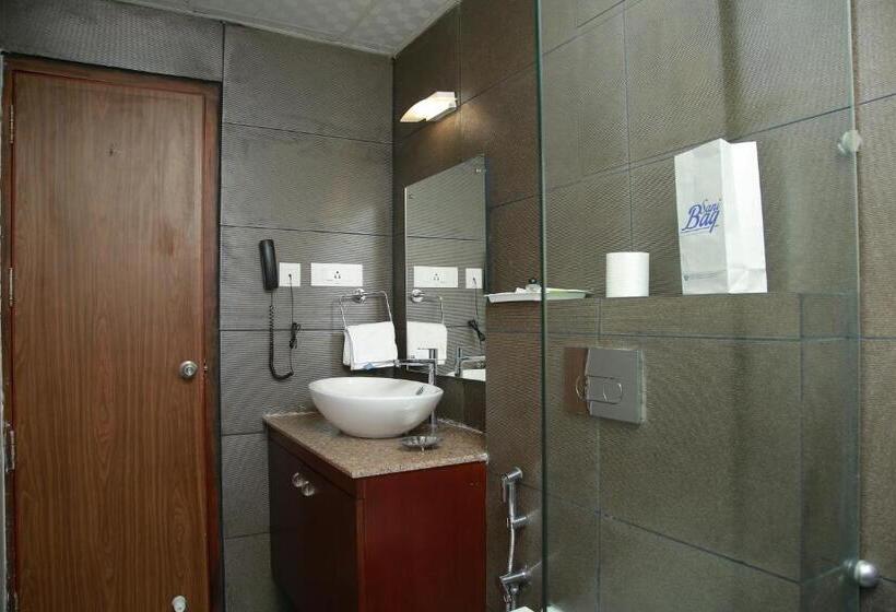 Номер Deluxe, Four N Square Residency