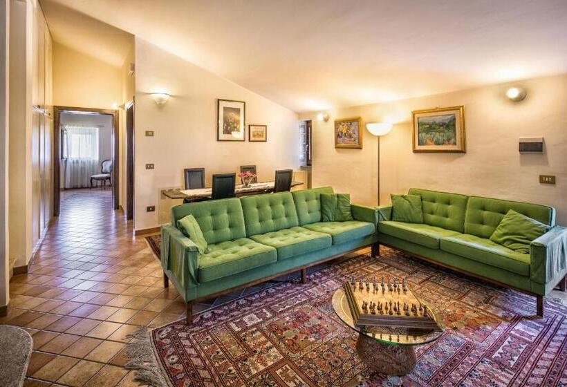 ویلای یک اتاق خوابه با استخر شنا, Villa Rosy