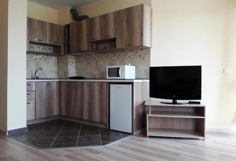 带2个卧室的公寓, Family Hotel Amore