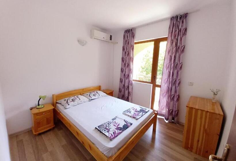 带2个卧室的公寓, Family Hotel Amore