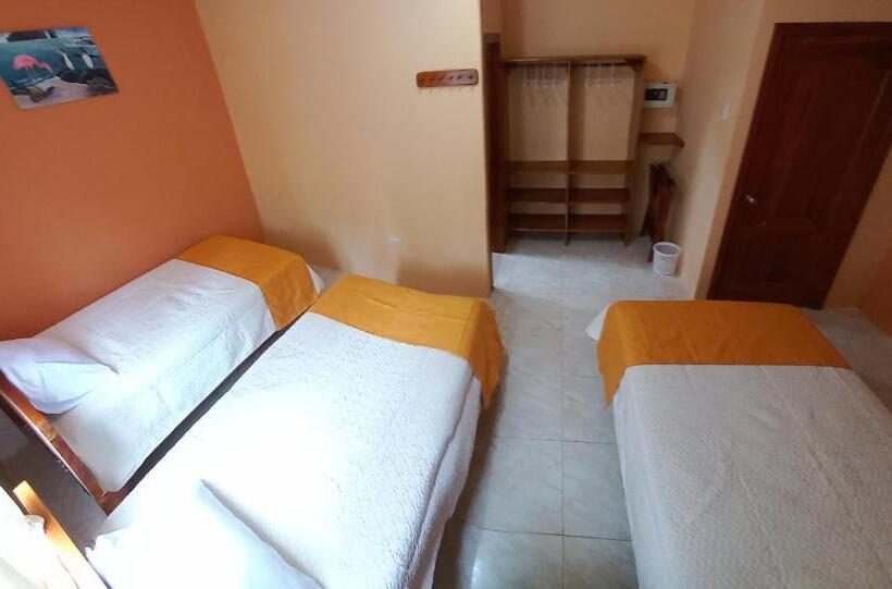 חדר סטנדרט לשלושה, Hostal Janet Starlink