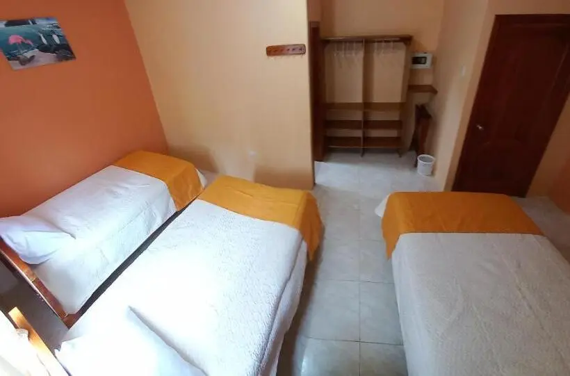 اتاق استاندارد سه نفره, Hostal Janet Starlink