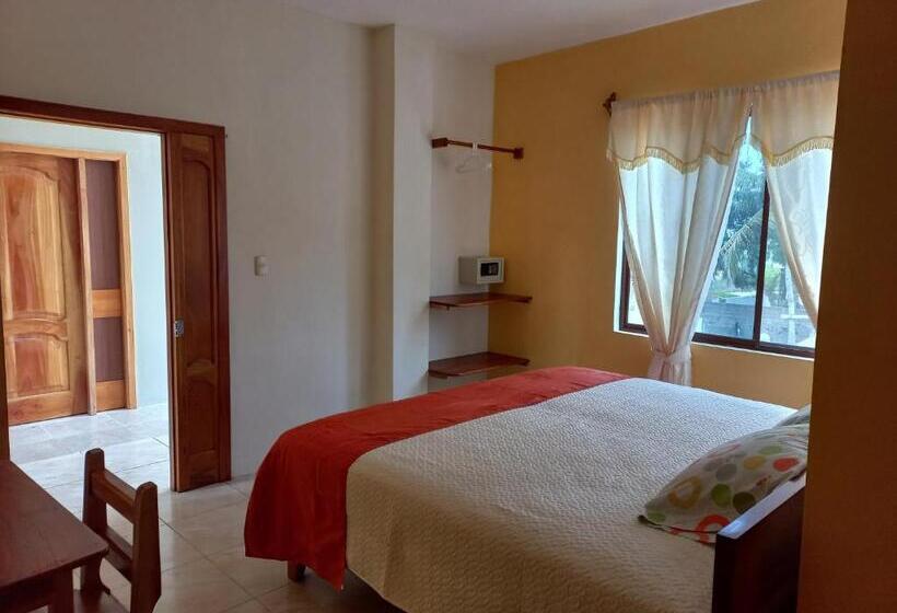 חדר משפחתי, Hostal Janet Starlink