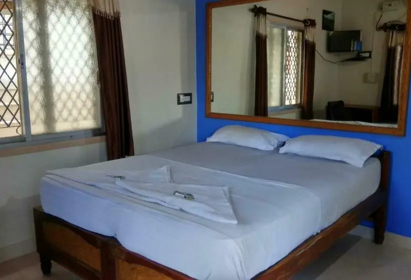 デラックスルーム, Rocky Guesthouse