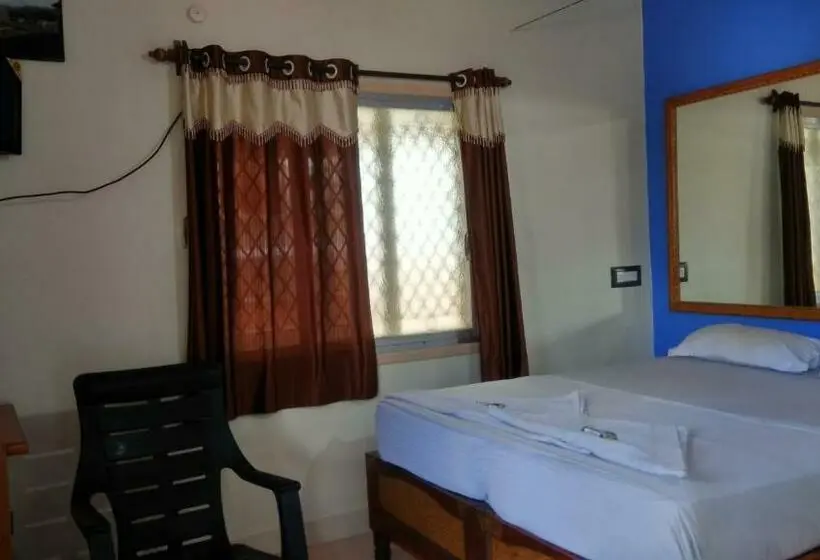 デラックスルーム, Rocky Guesthouse