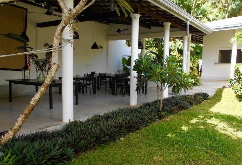 带大床的标准间, South House Weligama