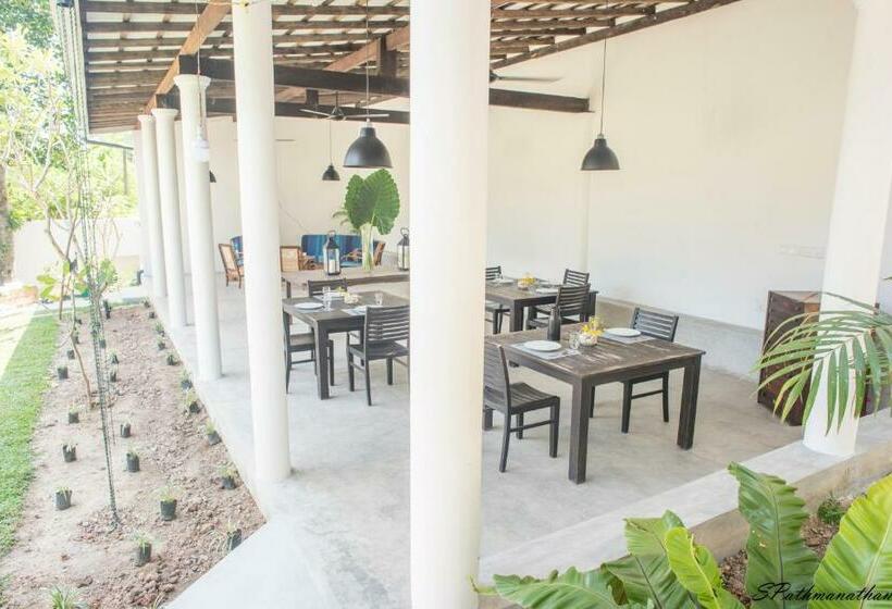 带大床的标准间, South House Weligama