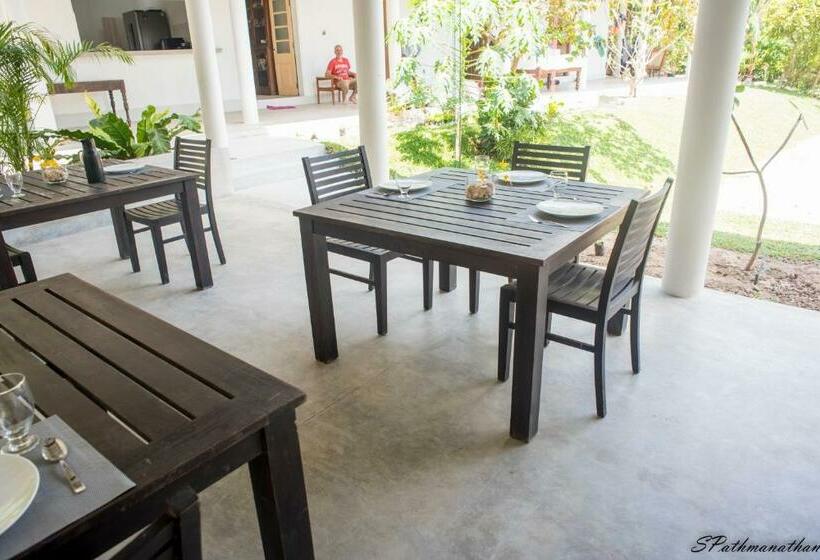 带大床的标准间, South House Weligama