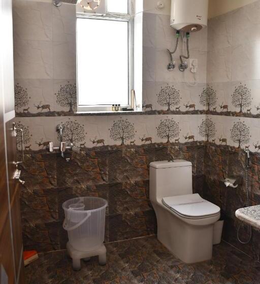 חדר סטנדרט עם מיטת קינג, Prime Neelkanth Forest Retreat Resort