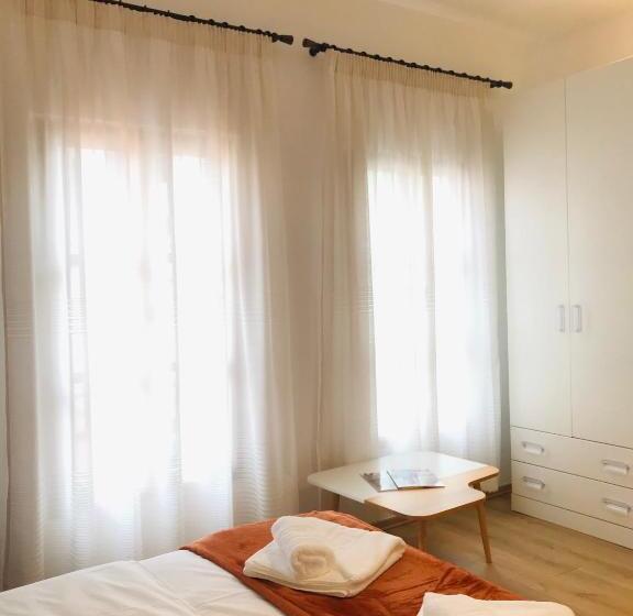 חדר משפחתי, Foleza   Bed And Breakfast