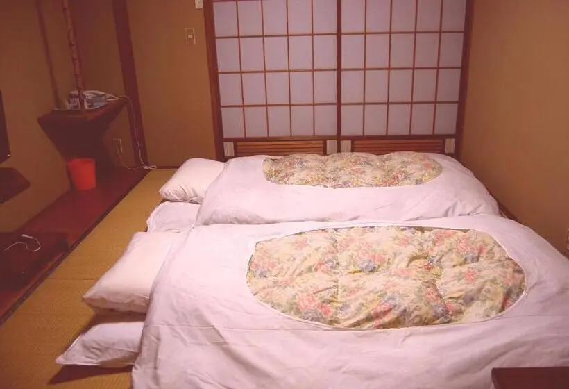 Economy-huone Jaettu Kylpyhuone, Ougiya Ryokan