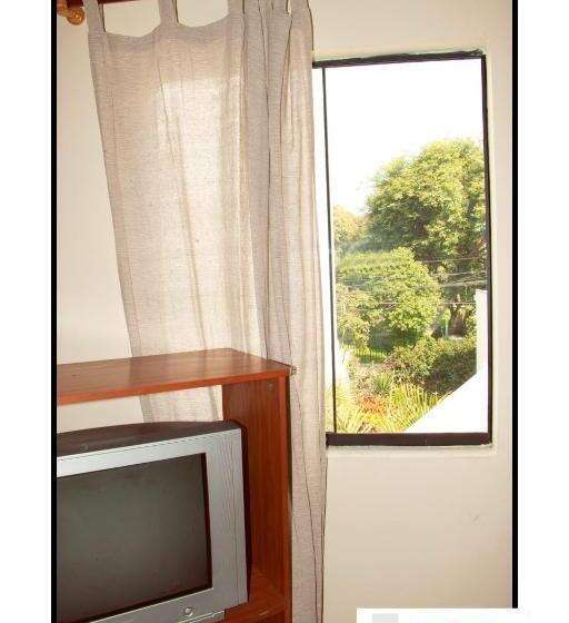 اتاق استاندارد, Enhebra House