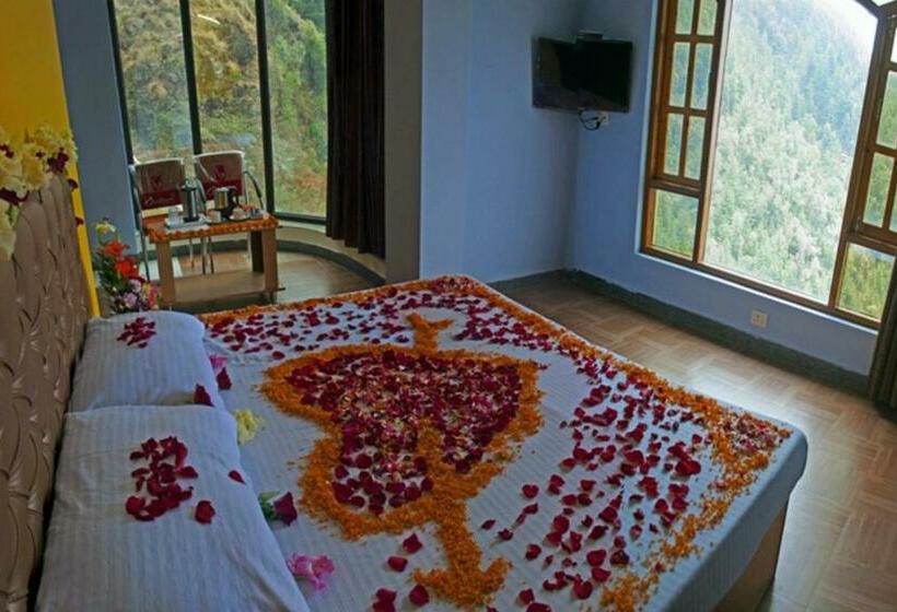Quarto Deluxe, Goroomgo Sun Shine Regency Shimla