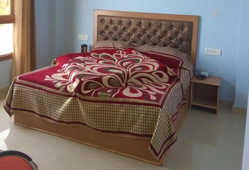 Quarto Deluxe, Goroomgo Sun Shine Regency Shimla