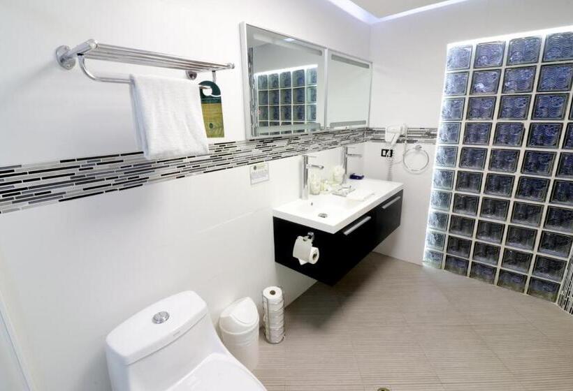 패밀리 스위트, Layan Hotel & Spa