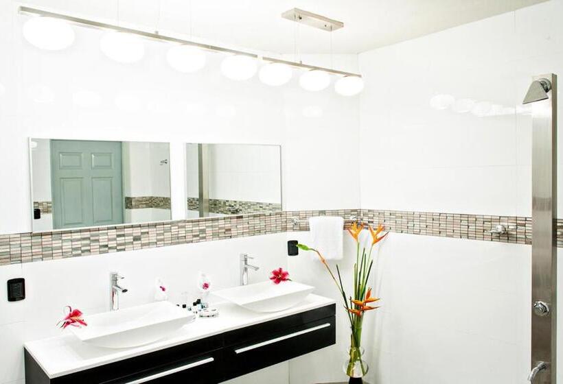 패밀리 룸, Layan Hotel & Spa