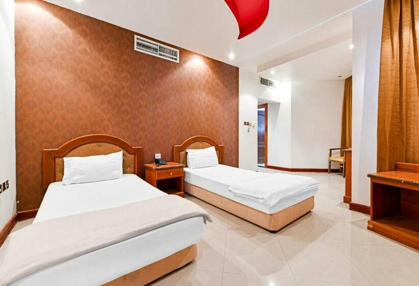 اتاق لوکس, Oyo 118 Revira