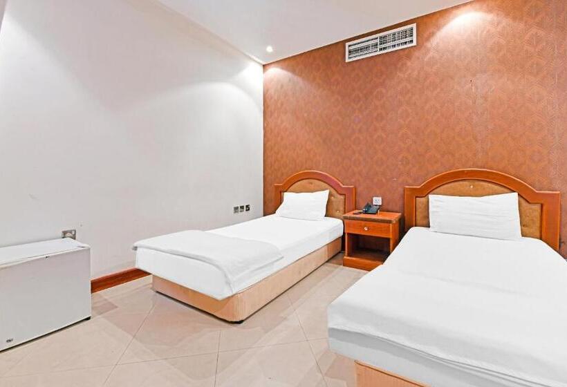 اتاق لوکس, Oyo 118 Revira