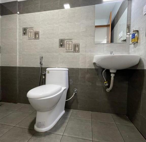 اتاق استاندارد با تخت بزرگ, The Reach