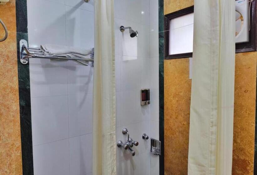 חדר דלוקס, Goroomgo Sun Shine Regency Shimla