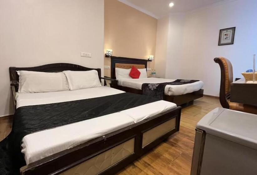 חדר משפחתי דלוקס, Goroomgo Sun Shine Regency Shimla