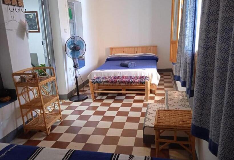 标准三人间, Vallparadis Pension Familiar Firdaus